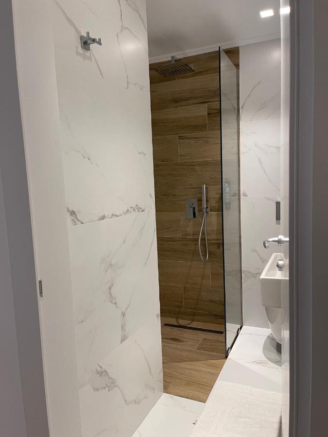 Hotel Aulona Saranda Zewnętrze zdjęcie