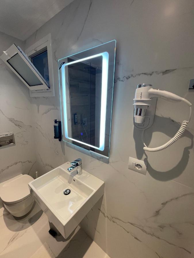 Hotel Aulona Saranda Zewnętrze zdjęcie