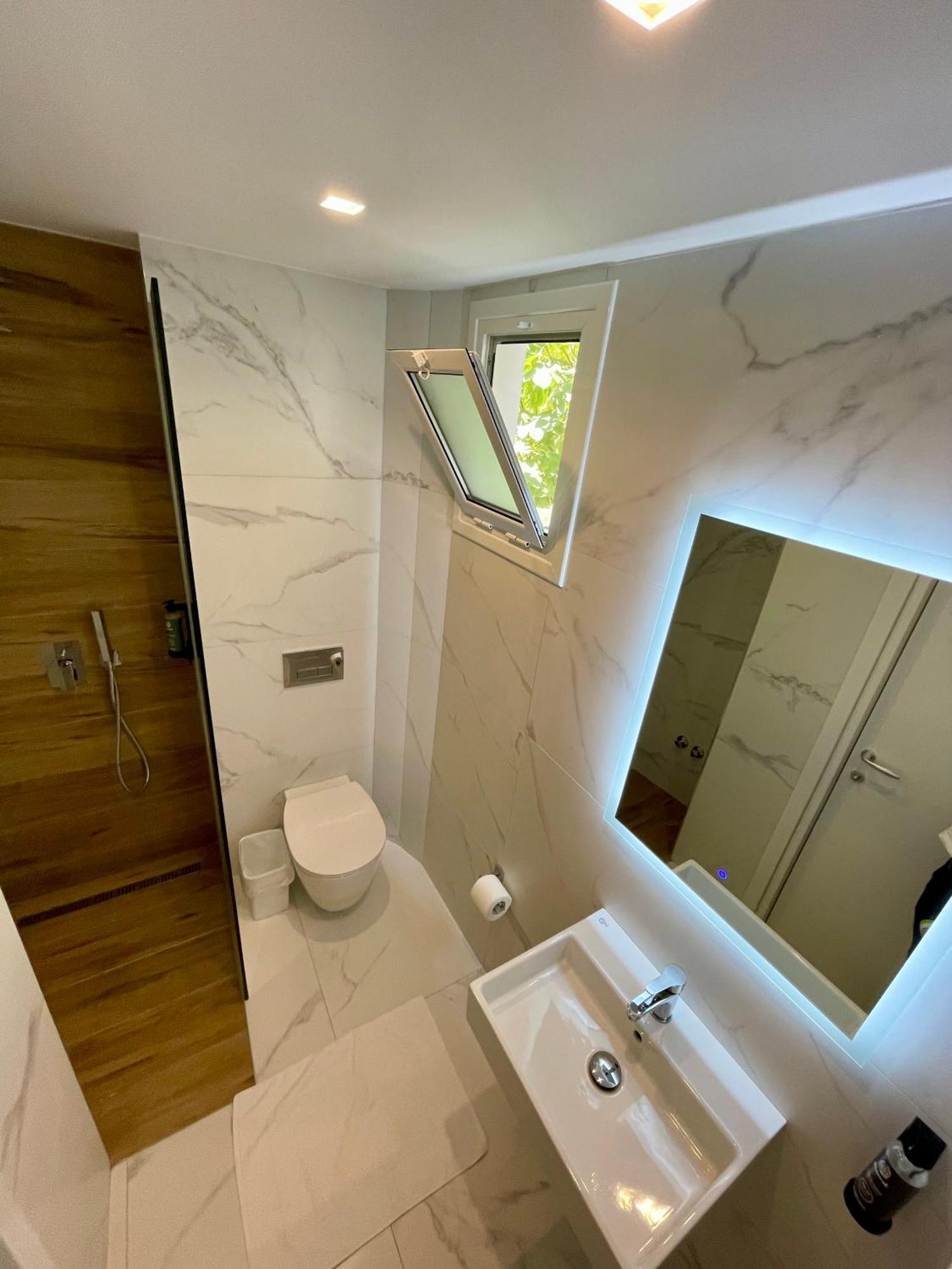 Hotel Aulona Saranda Zewnętrze zdjęcie