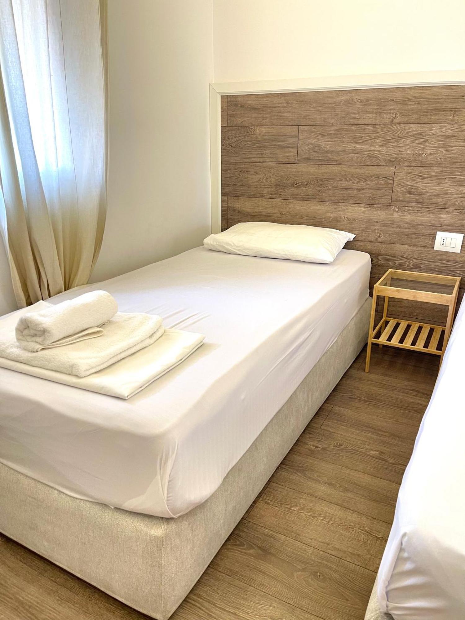 Hotel Aulona Saranda Zewnętrze zdjęcie
